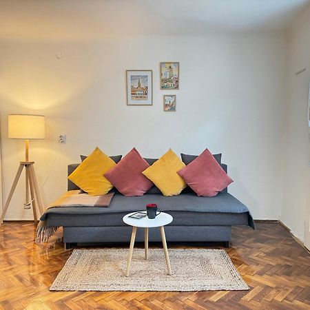 Charming Studio Ideal For Getaways Or Workations In Sibiu'S Medieval City Center Экстерьер фото