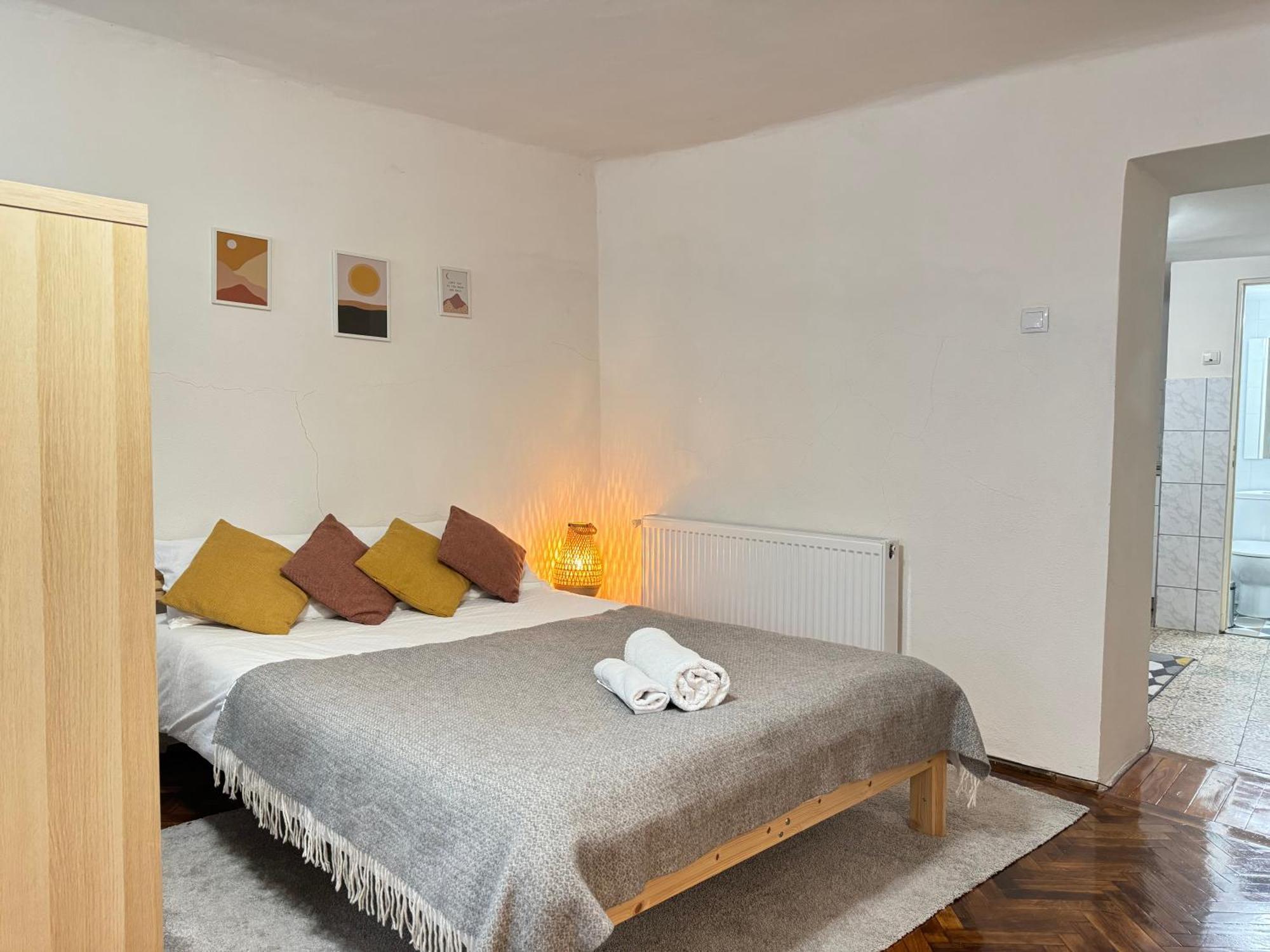 Charming Studio Ideal For Getaways Or Workations In Sibiu'S Medieval City Center Экстерьер фото